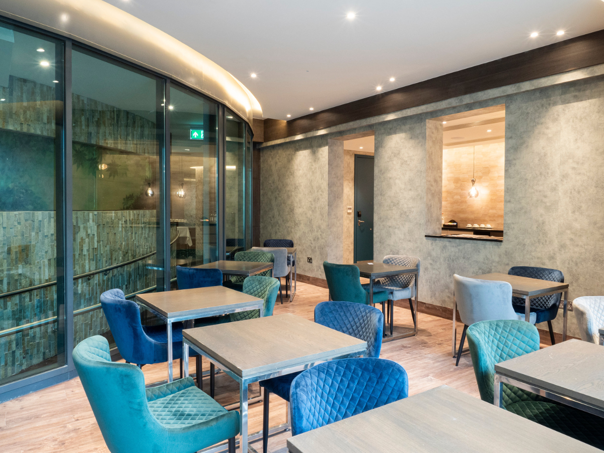 Club Lounge